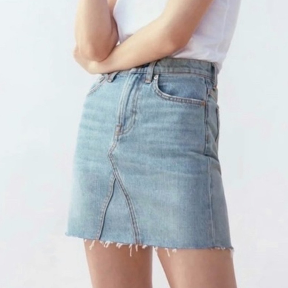 Everlane Jean Skirt, size 2